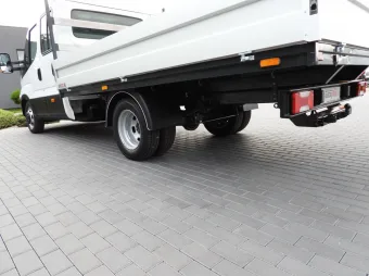 Iveco Daily doka skrzynia 170KM 098947 - zabudowa