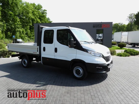 Iveco Daily doka skrzynia 120KM 390208 - przod