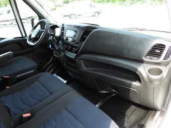 Iveco Daily doka skrzynia 120KM 390208 - wyposazenie