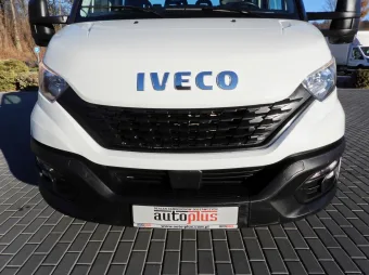Iveco Daily doka skrzynia 140KM 351063 - tyl zabudowy