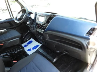 Iveco Daily doka wywrotka 140KM 392648 - schowki