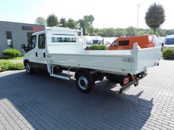 Iveco Daily doka wywrotka 140KM 392648 - tyl