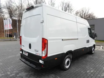 Iveco Daily furgon chłodnia 140KM 370846 - bok zabudowy