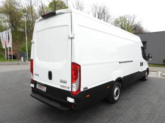 Iveco Daily furgon chłodnia 140KM 423247 - bok zabudowy