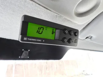 Iveco Daily furgon chłodnia 140KM 370846 - drzwi