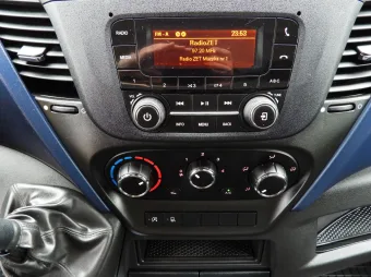 Iveco Daily furgon chłodnia 140KM 427384 - pasazer