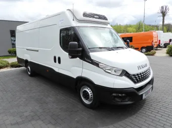 Iveco Daily furgon chłodnia 140KM 423247 - przod prawy