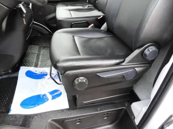 Iveco Daily furgon chłodnia 140KM 370846 - radio