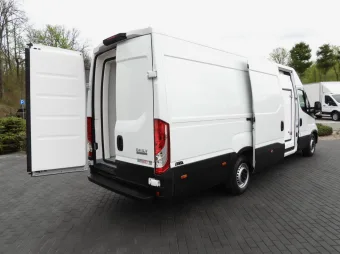 Iveco Daily furgon chłodnia 140KM 423247 - tyl
