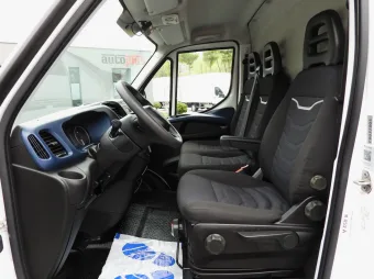 Iveco Daily furgon chłodnia 140KM 423247 - wnetrze