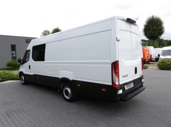 Iveco Daily brygadówka 160KM 294759 - bok tyl