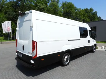 Iveco Daily brygadówka 160KM 324416 - bok zabudowy