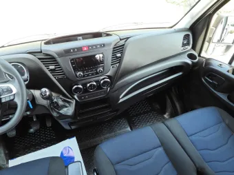Iveco Daily brygadówka 160KM 324416 - fotele