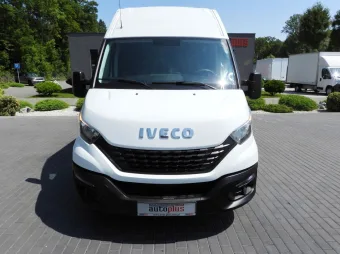Iveco Daily brygadówka 160KM 324416 - przod