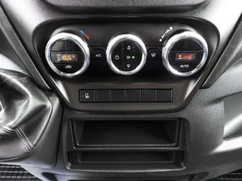 Iveco Daily brygadówka 160KM 294759 - wyposazenie