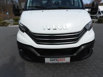 Iveco Daily doka skrzynia 160KM 434738 - bok zabudowy