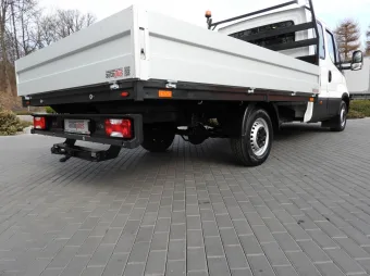 Iveco Daily doka skrzynia 160KM 434738 - detal
