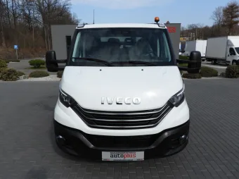 Iveco Daily doka skrzynia 160KM 434738 - przod
