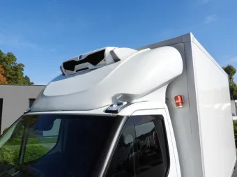 Iveco Daily kontener chłodnia 160KM 636155 - kokpit