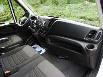 Iveco Daily kontener chłodnia 8 palet 160KM 557127 - pasazer