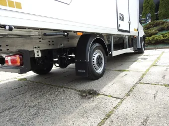 Iveco Daily kontener chłodnia 8 palet 160KM 557127 - podwozie