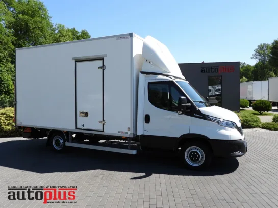 Iveco Daily kontener winda 8 palet 180KM 624571 - przod