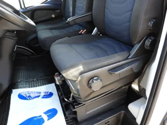 Iveco Daily kontener winda 8 palet 160KM 691147 - radio