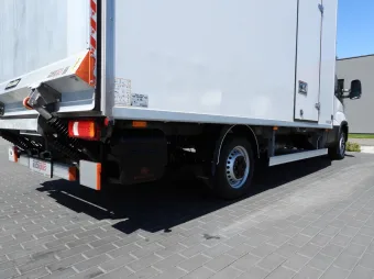 Iveco Daily kontener winda 8 palet 180KM 624571 - rama