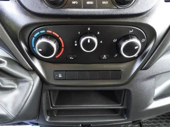 Iveco Daily kontener winda 8 palet 160KM 542892 - wnetrze