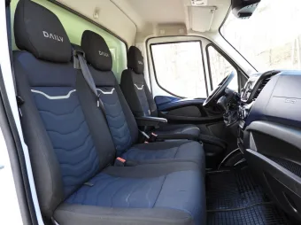 Iveco Daily kontener winda 8 palet 160KM 691147 - zewnatrz