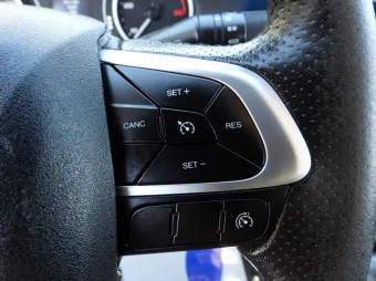 Iveco Daily skrzynia 8 palet 160KM 322393 - navi
