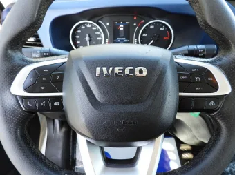 Iveco Daily skrzynia 8 palet 160KM 322393 - panel