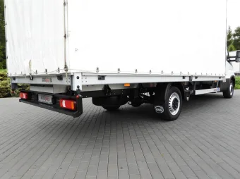 Iveco Daily skrzynia plandeka 10 palet 160KM 523600 - kierownica