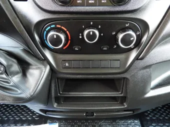 Iveco Daily skrzynia plandeka 10 palet 160KM 523600 - lewarek
