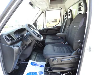 Iveco Daily skrzynia plandeka 10 palet 160KM 523600 - panel