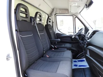 Iveco Daily skrzynia plandeka 10 palet 160KM 522893 - schowki