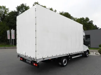 Iveco Daily skrzynia plandeka 10 palet 160KM 523600 - tyl zabudowy