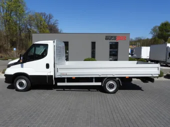 Iveco Daily skrzynia 8 palet 160KM 322393 - tyl