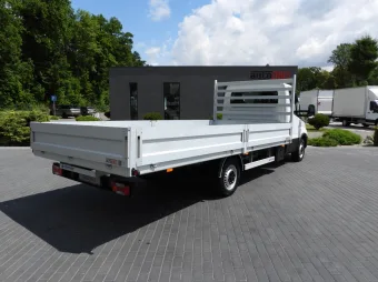 Iveco Daily skrzynia 10 palet 160KM 368829 - tyl