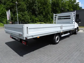 Iveco Daily skrzynia 10 palet 160KM 368829 - tyl zabudowy