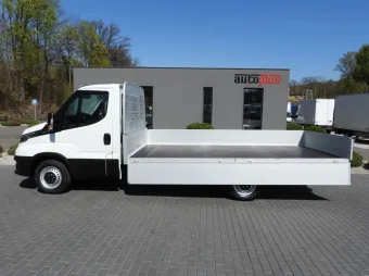 Iveco Daily skrzynia 8 palet 160KM 322393 - zaladunek