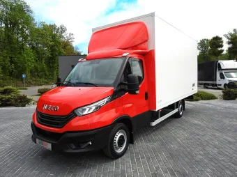 Iveco Daily kontener 10 palet 180KM 577306 - kokpit