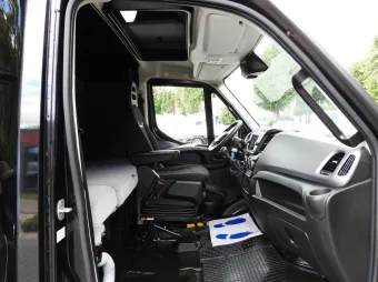Iveco Daily kontener winda 8 palet 180KM 483394 - pasazer