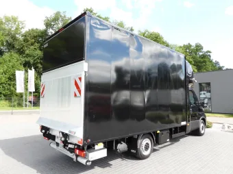 Iveco Daily kontener winda 8 palet 180KM 483394 - tyl zabudowy