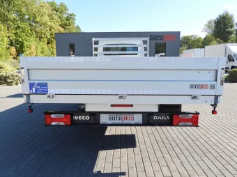 Iveco Daily skrzynia 10 palet 180KM 387293 - bok tyl