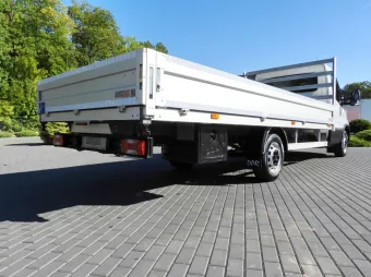 Iveco Daily skrzynia 10 palet 180KM 387293 - detal