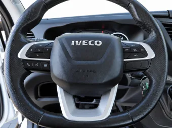 Iveco Daily skrzynia 10 palet 180KM 387293 - kierownica