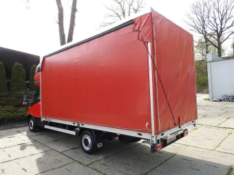 Iveco Daily skrzynia plandeka 10 palet 180KM 378090 - bok tyl