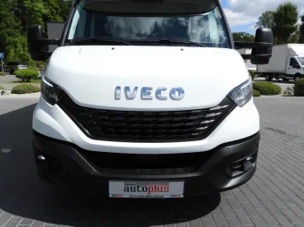 Iveco Daily skrzynia plandeka 10 palet 180KM 419085 - bok zabudowy