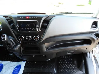 Iveco Daily skrzynia plandeka 8 palet 180KM 458369 - detal